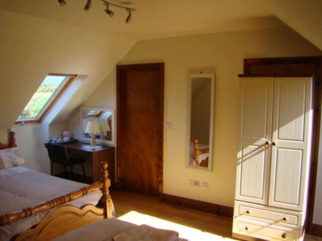 Restmore B&B Anascaul Екстериор снимка